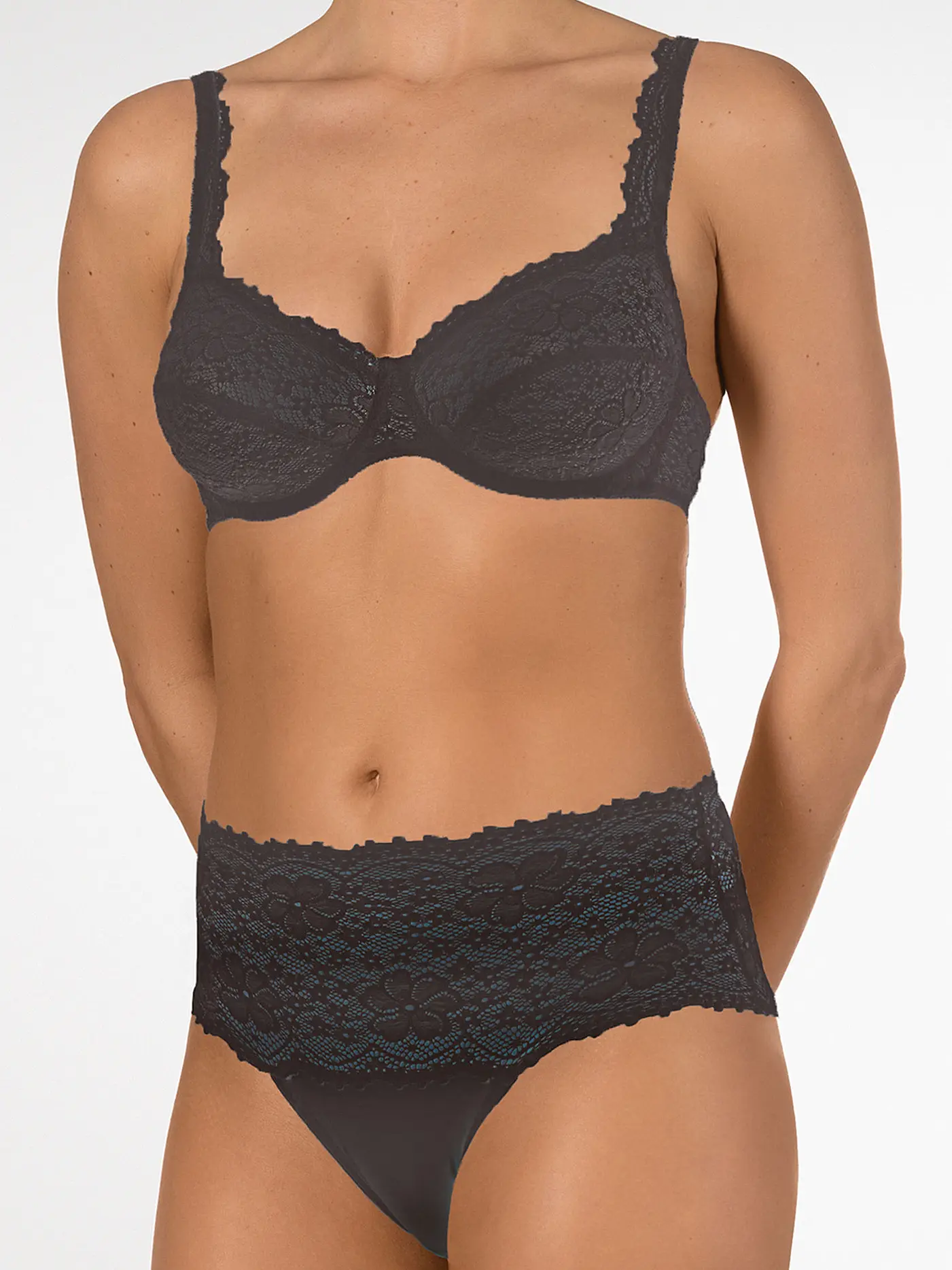 NINA VON C | Taillenslip (Champagner) | schwarz